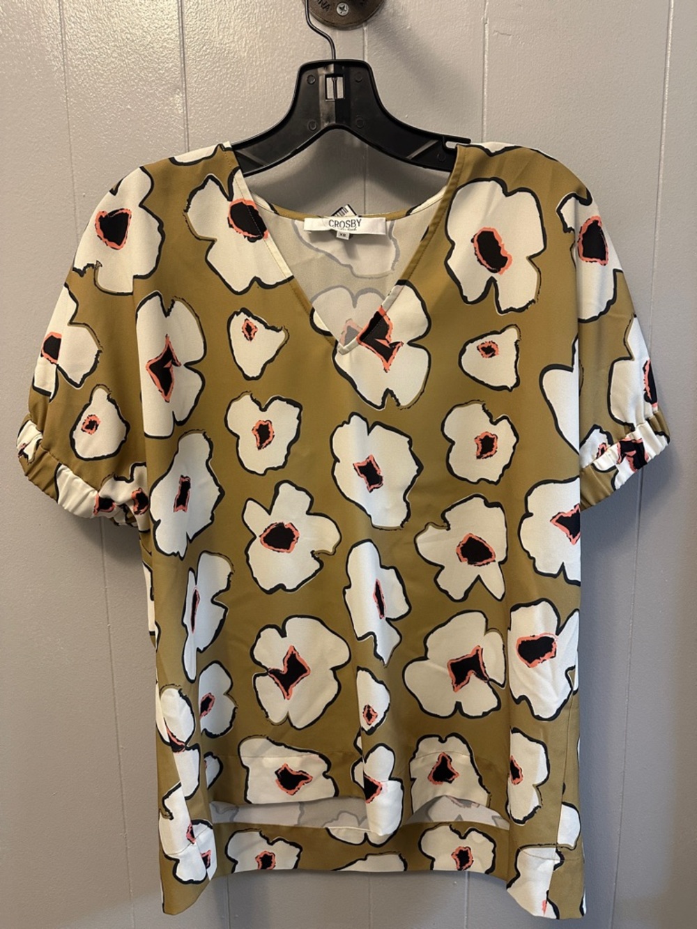 CROSBY by Mollie Burch Olive Floral V-Neck Short Sleeve Blouse